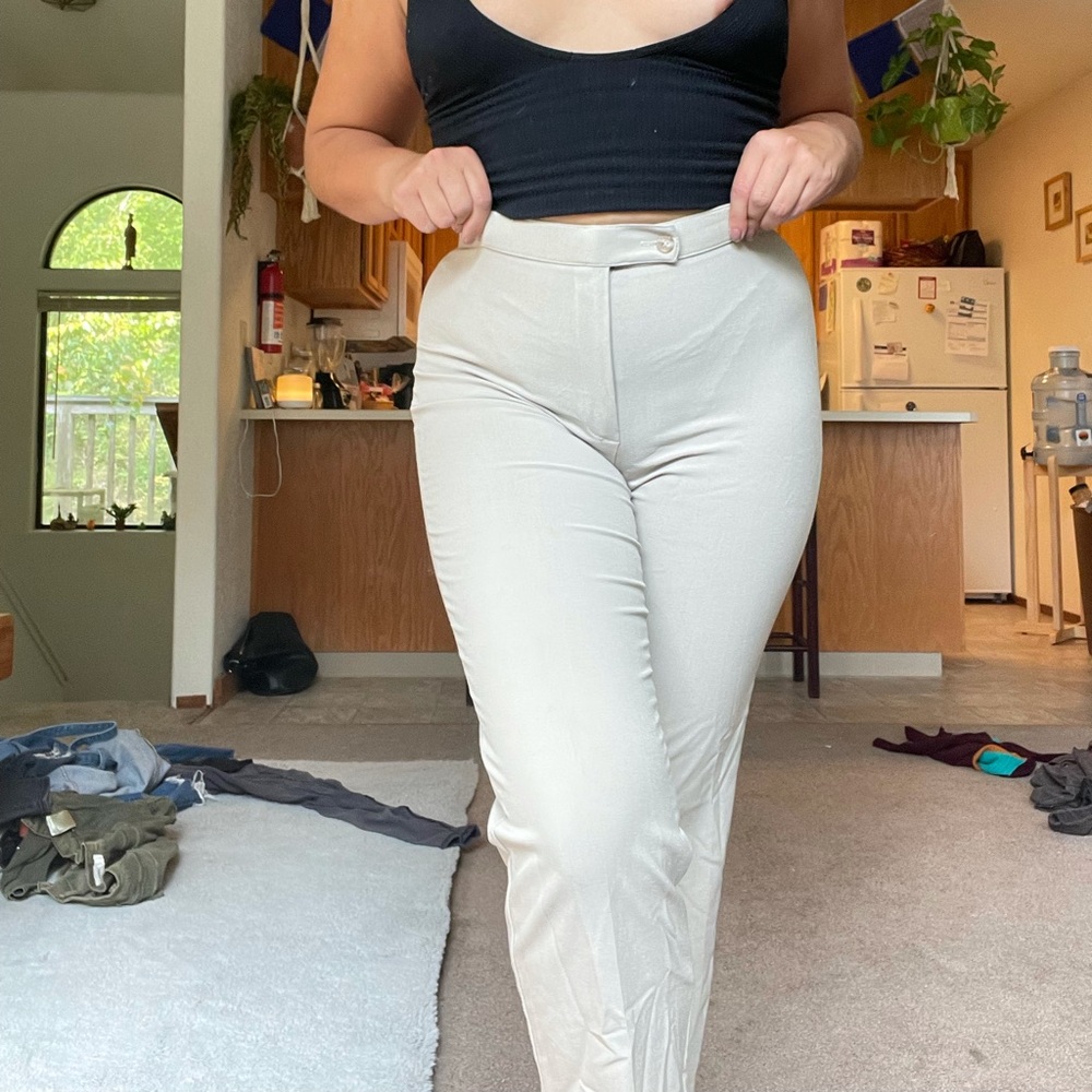 Cream white dress pants- super stretchy